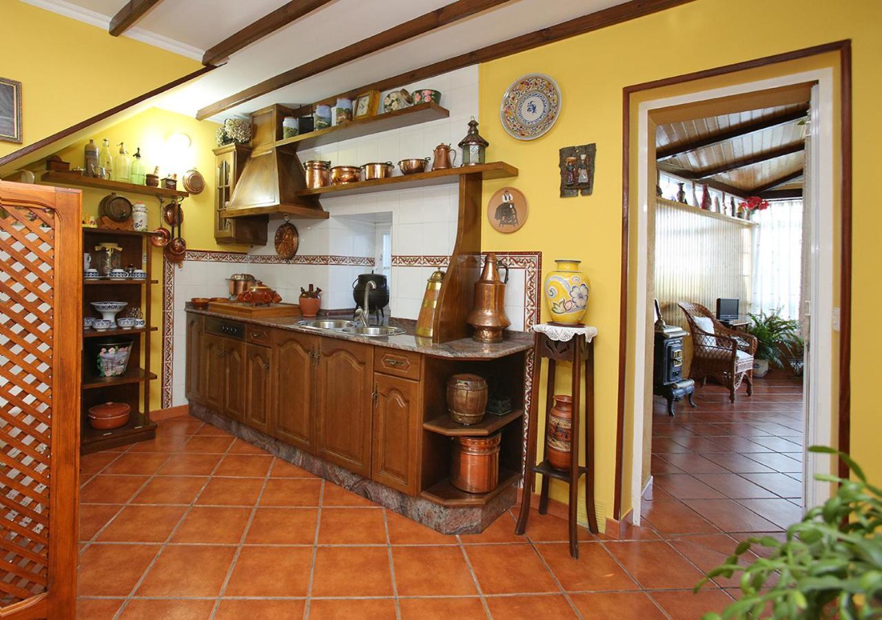 Casa Elena Turismo Rural Reinante Exterior photo